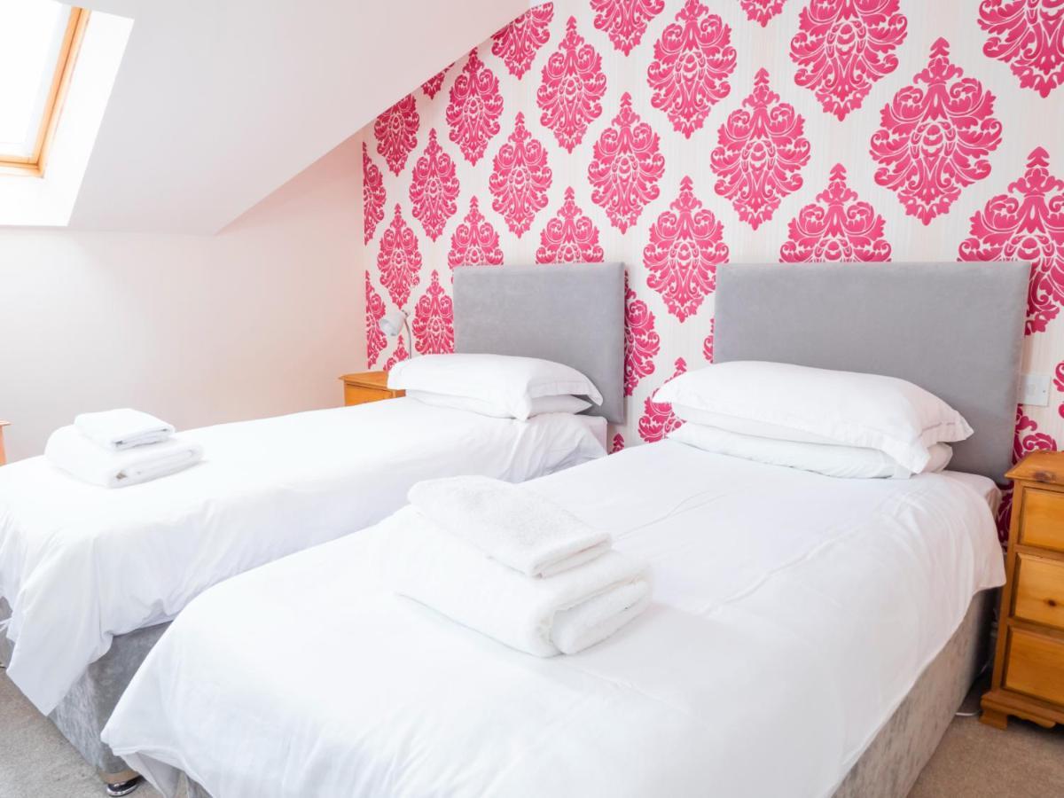 Saint Peter Port Ellingham Self-Catering Cottages מראה חיצוני תמונה