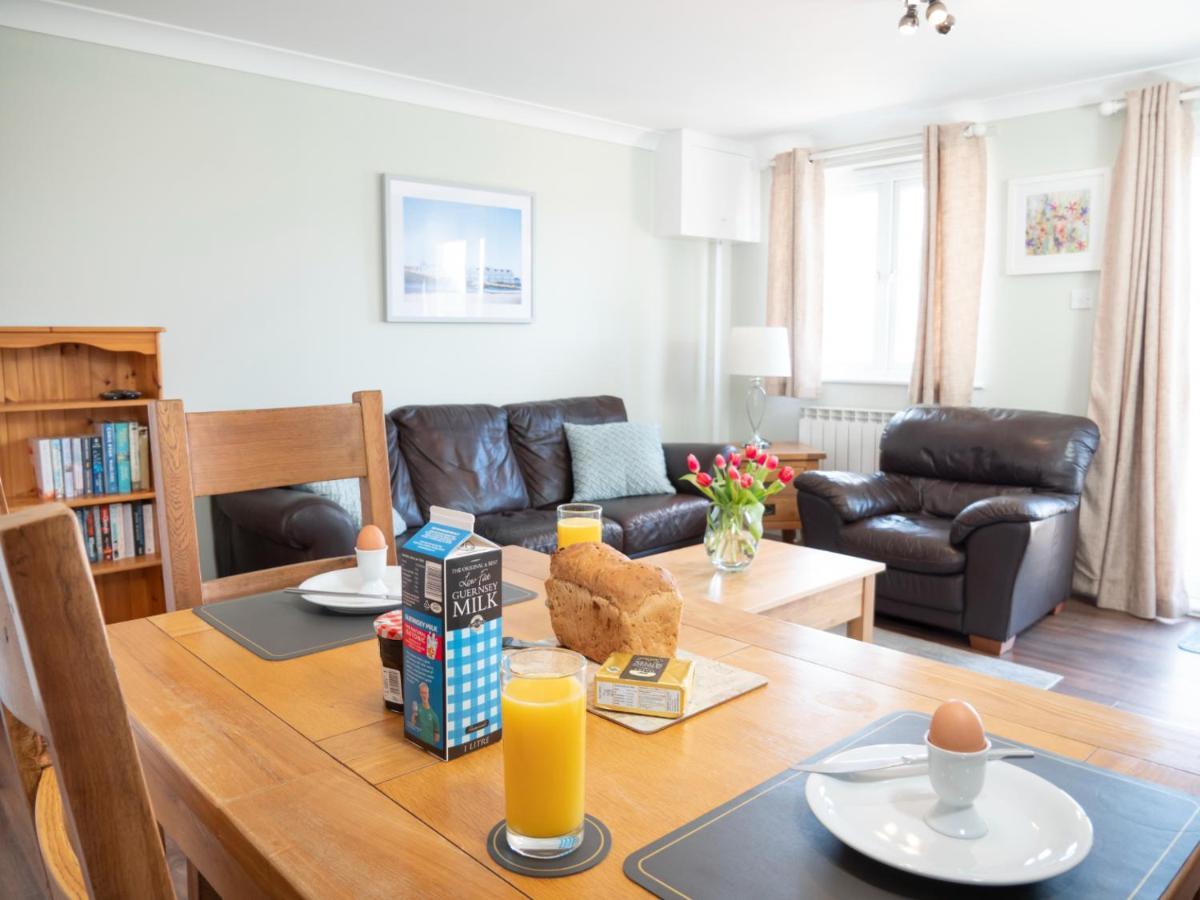 Saint Peter Port Ellingham Self-Catering Cottages מראה חיצוני תמונה