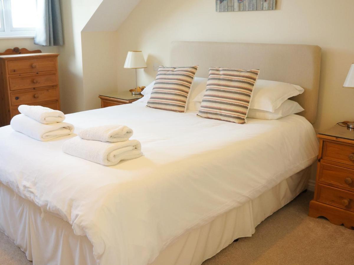 Saint Peter Port Ellingham Self-Catering Cottages מראה חיצוני תמונה