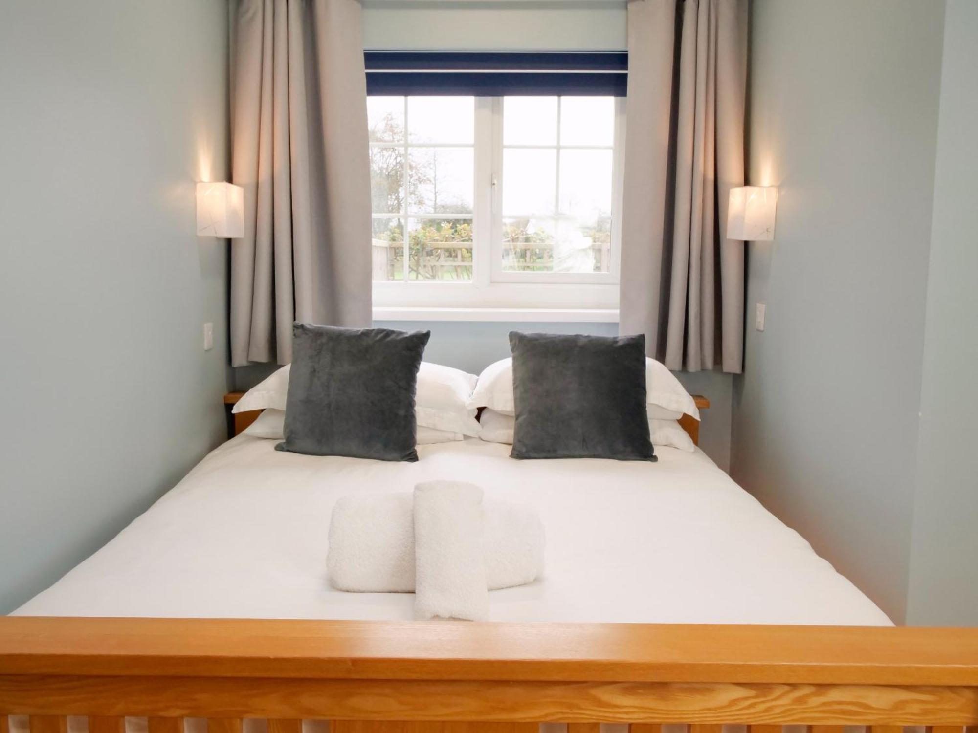 Saint Peter Port Ellingham Self-Catering Cottages חדר תמונה
